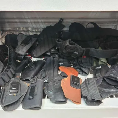 Sale Photo Thumbnail #304: 1832 guns ammo carriers
