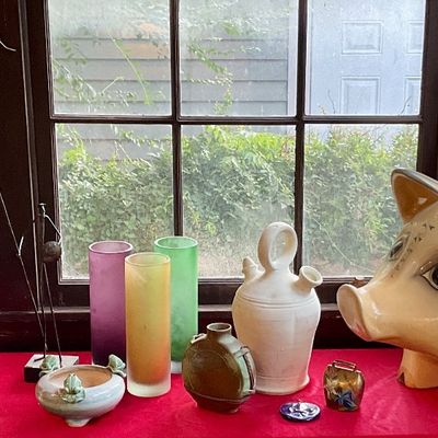 Artsy pieces, large Mexican pig figure
