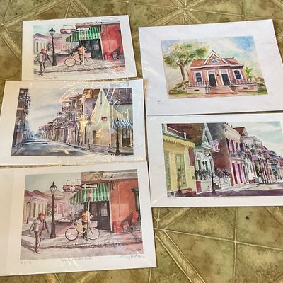 Sleeved French quarter scenes