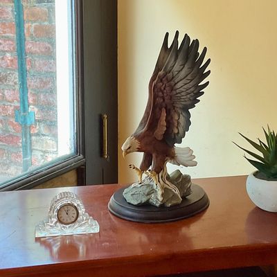 Eagle porcelain figure