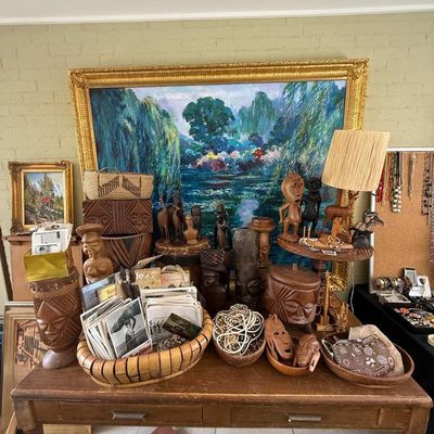 Estate sale photo