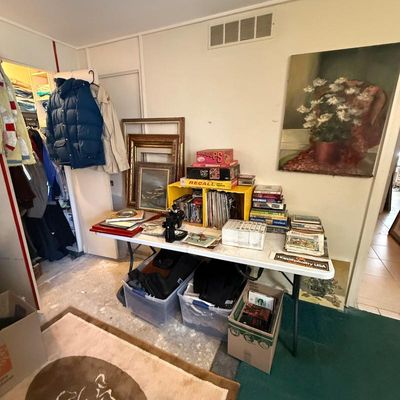 Estate sale photo