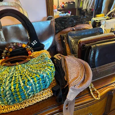 Sale Photo Thumbnail #171