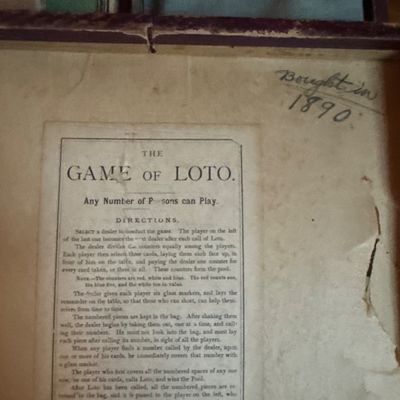 Estate sale photo