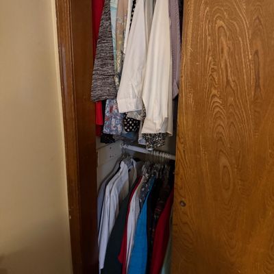 Sale Photo Thumbnail #50