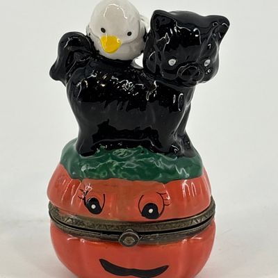 Sale Photo Thumbnail #163