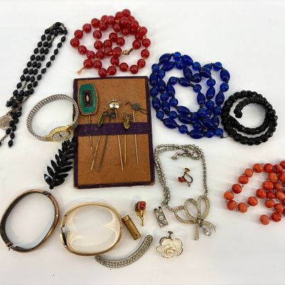 Sale Photo Thumbnail #250