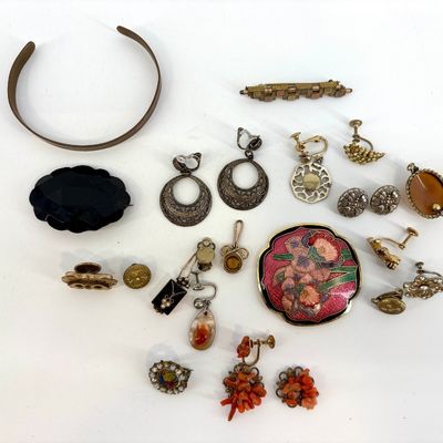 Sale Photo Thumbnail #260