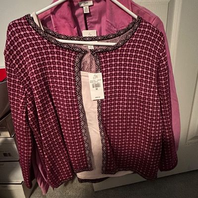 Sale Photo Thumbnail #133