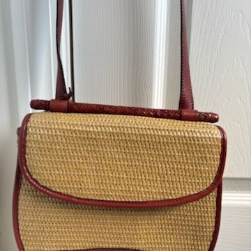 Sale Photo Thumbnail #54