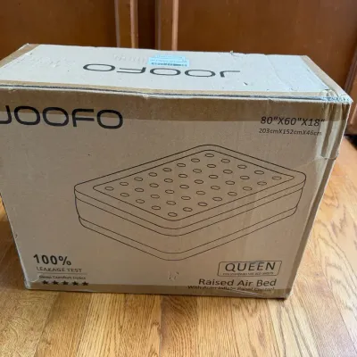 JOOFO Raised Air Bed, Queen, 80" x 60" x 18" (New In Box)