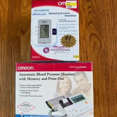 2 Omron Automatic Digital Blood Pressure Monitors 