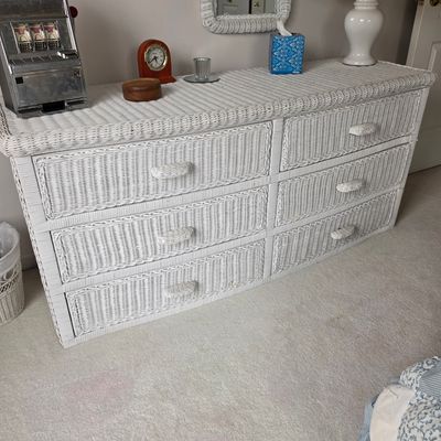 Henry Link White Wicker 6-Drawer Dresser