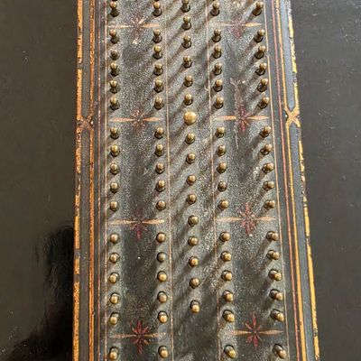 Antique Hand-Painted Wooden Cribbage Board