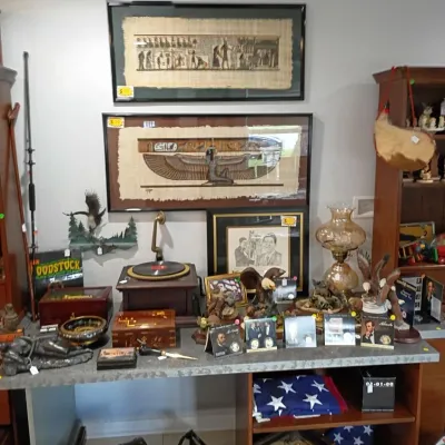 Sale Photo Thumbnail #17