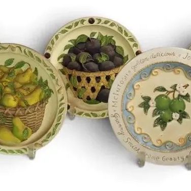 Sale Photo Thumbnail #22: 
Vintage Rhodes Studios Bountiful Harvest 3D Fruit Plates Set of 4 + Decorative Fruit Plate – 5 Pc