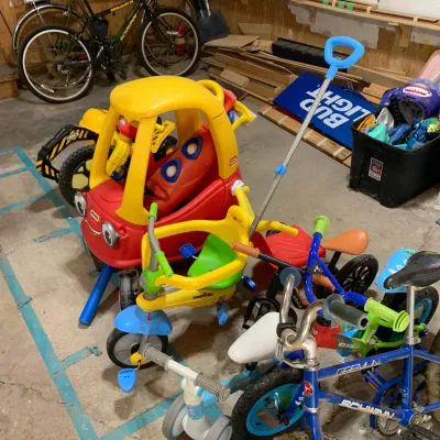 Estate sale photo