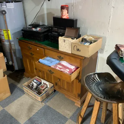 Estate sale photo