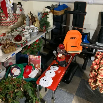 Estate sale photo
