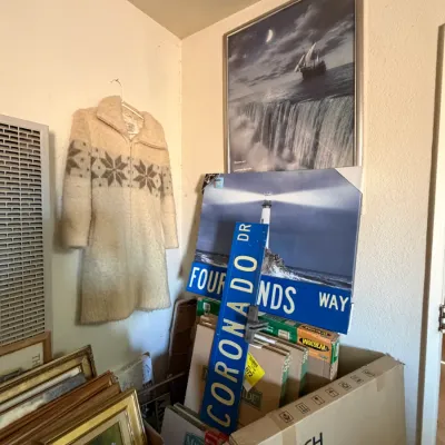 Estate sale photo