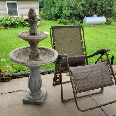 Sale Photo Thumbnail #184: Fountain and Zero Gravity Chair 