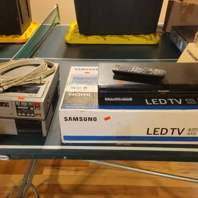 Sale Photo Thumbnail #115: Beta Player and LED TV
