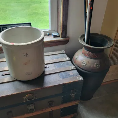Sale Photo Thumbnail #30: 4 Gal crock and Trunk