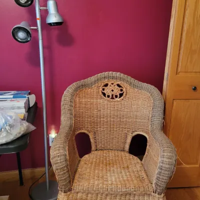 Sale Photo Thumbnail #103: Wicker Chair 