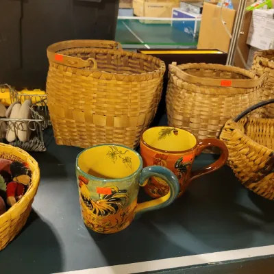 Sale Photo Thumbnail #110: Baskets