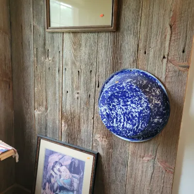 Sale Photo Thumbnail #15: Enamelware and Art