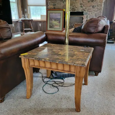 Sale Photo Thumbnail #19: Nice Side Table
