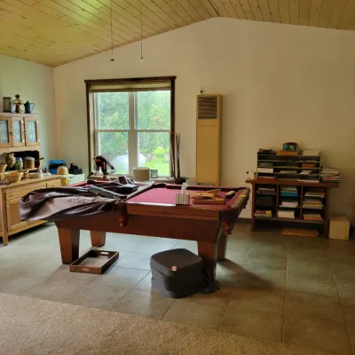 Sale Photo Thumbnail #21: Olhausen Pool Table 