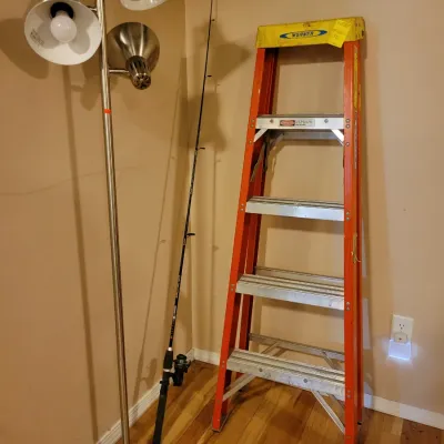 Sale Photo Thumbnail #105: Werner Step Ladder 