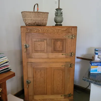 Sale Photo Thumbnail #32: Antique Icebox 