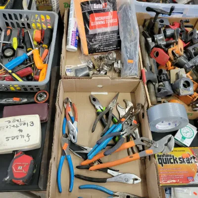 Sale Photo Thumbnail #141: More Tools 