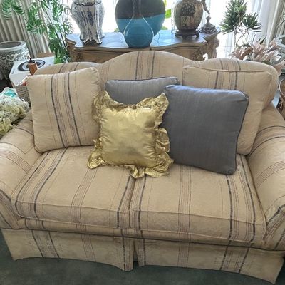Sale Photo Thumbnail #157