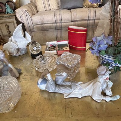 Sale Photo Thumbnail #167