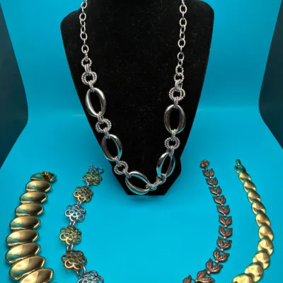 Sale Photo Thumbnail #186