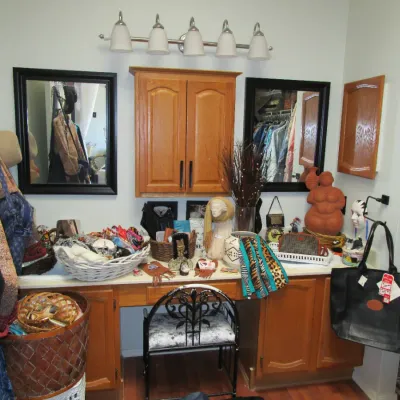 Sale Photo Thumbnail #13