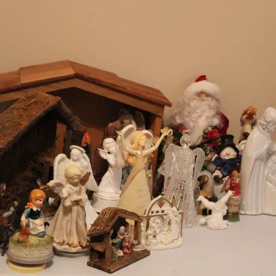 Sale Photo Thumbnail #96