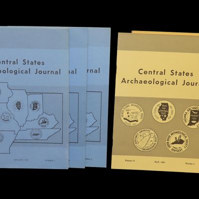 Sale Photo Thumbnail #72: SET OF 1973 CENTRAL STATES ARCHAEOLOGICAL JOURNALS. FULL OF TONS OF GREAT PICS & ARTICLES ON PALEO CLOVIS, EFFIGY PIPES, TUBE PIPES, ELBOW PIPES, BIRDSTONES, AXES, BANNERSTONES, DOVETAILS, POTTERY, THEBES, ETC.