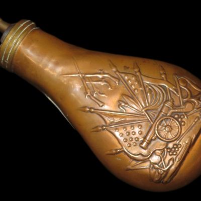 Sale Photo Thumbnail #647: Nice Civil War Era Powder Flask, Nicely Decorated. Very Elaborate Design, Great Age & patina.