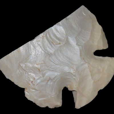 Sale Photo Thumbnail #418: Heartbreaker Lost lake / Notched Base Dovetail found in Meade Co., Kentucky. Nice large example. Indian Arrowhead, Artifact.