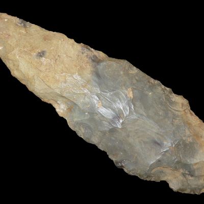 Sale Photo Thumbnail #130: Amazing 5 1/8" Lerma Knife Blade found in Gibson County Indiana, ex Parks Collection. Heavily patinated Hornstone.