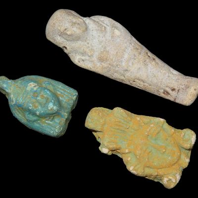 Sale Photo Thumbnail #775: Lot of 3 Egyptian Pharoh Effigy Pendants, Ushtabi / Shabti 1085-730 BC, Faience, Nice Examples with nice Original Paint & Great Patina