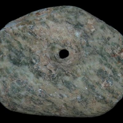 Sale Photo Thumbnail #323: Nice l Pre-Columbian Mezcala Jade / Jadeite Pendant, Drilled Stone Bead. Meticulously Shaped & Heavily Polished with Nice Color.