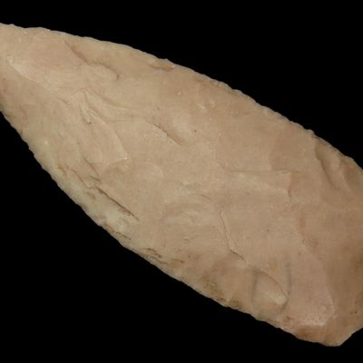 Sale Photo Thumbnail #610: Amazing 3" Texas Plainview found in Bandera County Texas. Ex Dr. Ted Raurk, Ex Tom Davis. Indian Arrowhead. Artifact.