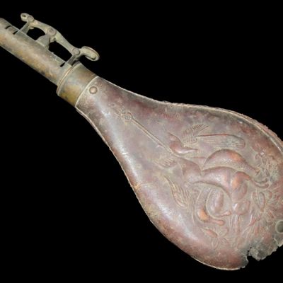 Sale Photo Thumbnail #692: Nice Civil War Era Powder Flask, Nicely Decorated. Very Elaborate Design, Great Age & patina.