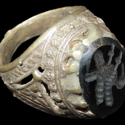 Sale Photo Thumbnail #769: Nice Roman Viking Engraved Intaglio Seal Ring, Bronze with Stone Intaglio Inset.