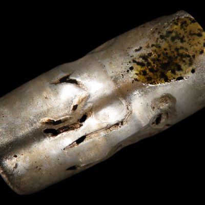 Sale Photo Thumbnail #666: Ancient Roman Viking Engraved Intaglio Seal Bead